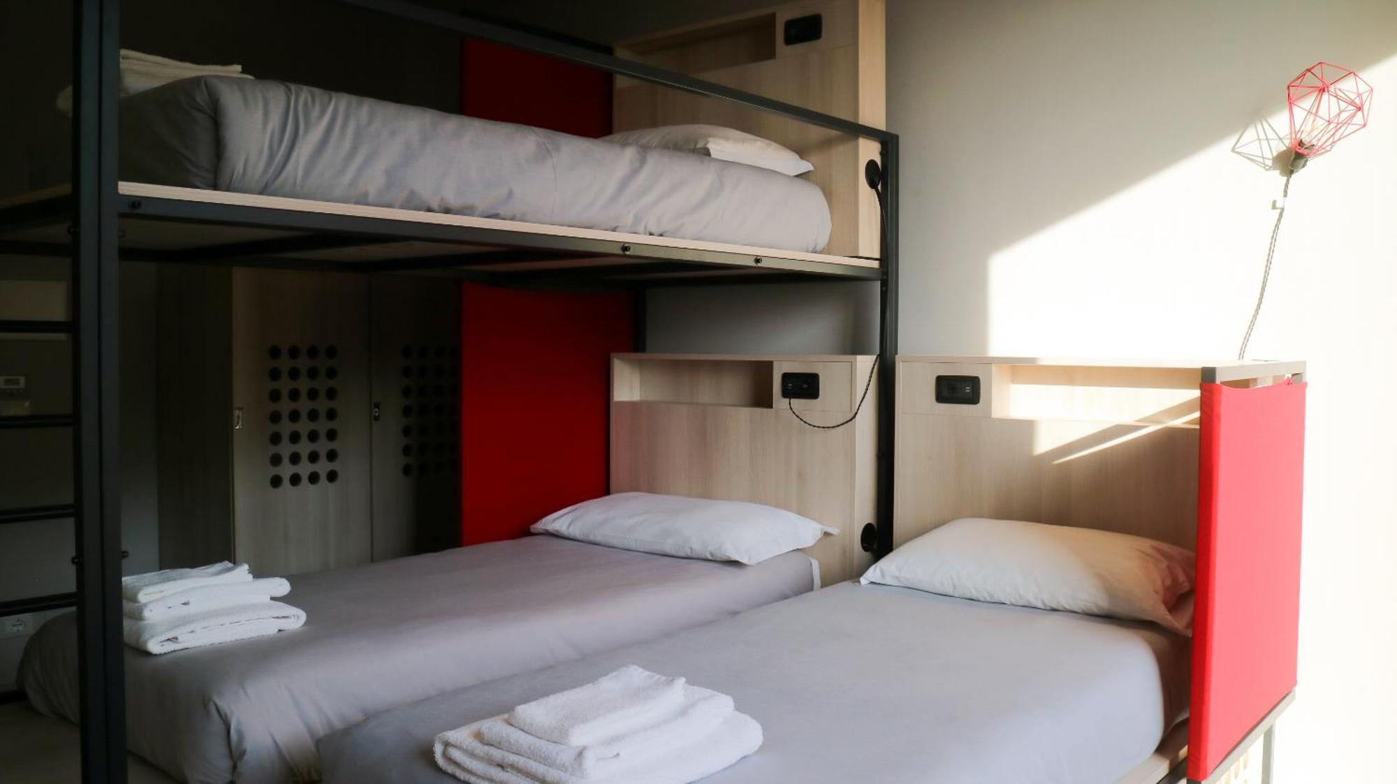 Le Magnolie Hostel Cioccaro Di Penango Екстериор снимка